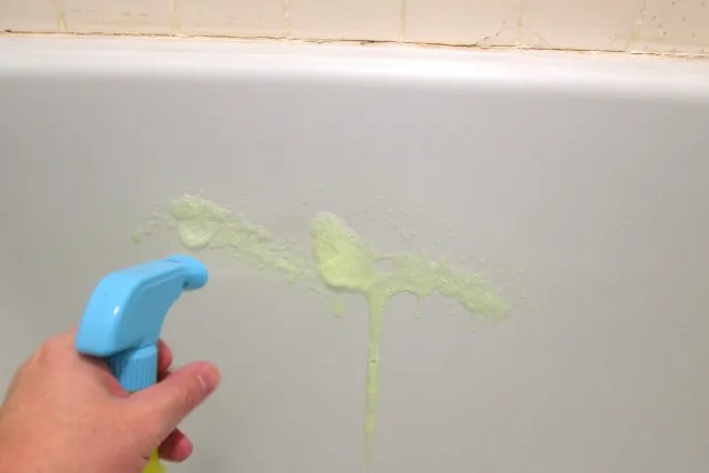 頑固な水垢はなかなか落ちない